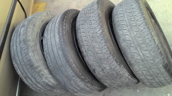 กะทะขนาด 4 รู 100 มม.พร้อมยางขอบ 14 ชุด 4 ล้อ tel.081-427-3941 ไอดีไลน์ autobot107 กะทะขนาด 4 รู 100 มม.พร้อมยางขอบ 14 ชุด 4 ล้อ tel.081-427-3941 ไอดีไลน์ autobot107