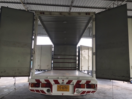 ขาย6ล้อHINO.MAGA Euro3.QDR. ซีรี่ย์500คอมมอลเรล 220เเรงรถห้างเเท้ตู้เเห้ง10บานเปิดได้รอบไม่มีเสากลางช่วงยาว7.20เมตรภายในสีดำปี2557(2014)ใช้งานได้เลยรถสภาพสวยราคา1,490,000จัดไฟเเนนท์ได้ครับสนใจดูรถได้ที่เต็นท์รถ JJ.AUTOCAR 2 หลังวัดจันทรารามติดถนนเพชรเกษมห