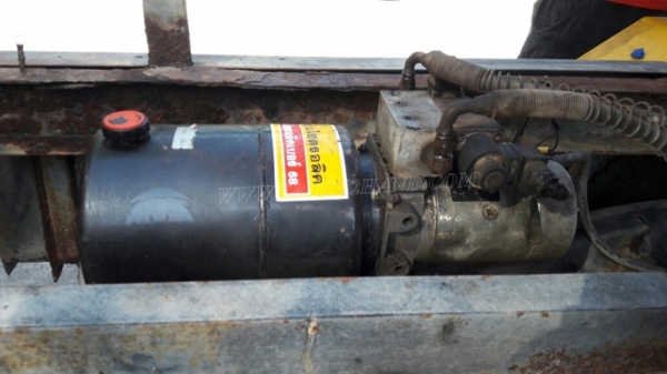 รถบรรทุกขยะ TOYOTA HILUX VIGO กระบะยกเทได้