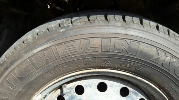 รถบรรทุกขยะ TOYOTA HILUX VIGO กระบะยกเทได้