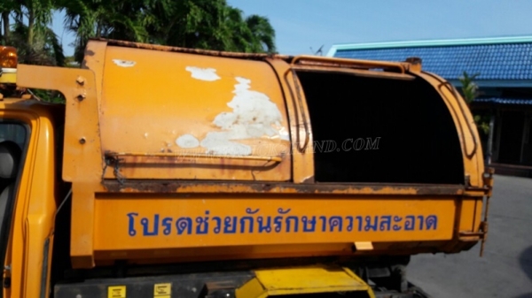 รถบรรทุกขยะ TOYOTA HILUX VIGO กระบะยกเทได้