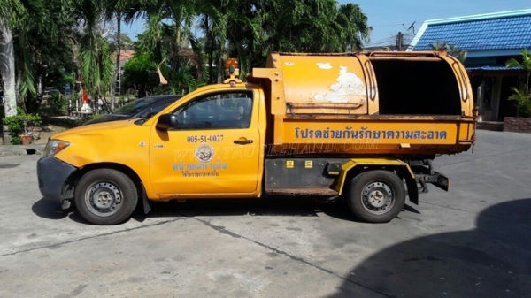 รถบรรทุกขยะ TOYOTA HILUX VIGO กระบะยกเทได้