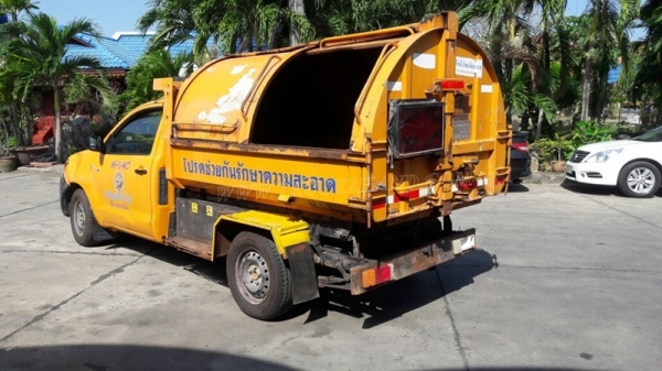รถบรรทุกขยะ TOYOTA HILUX VIGO กระบะยกเทได้