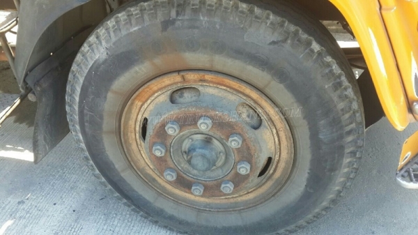 รถบรรทุกขยะ 6 ล้อแบบอัดท้าย ISUZU FTR รถปี 2551