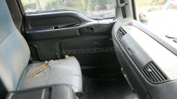 รถบรรทุกขยะ 6 ล้อแบบอัดท้าย ISUZU FTR รถปี 2551