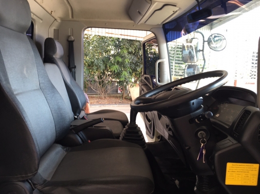 ขาย6ล้อดั้มสามมิตรHINO.MAGA Euro3.QDR.ซีรี่ย์500 คอมมอลเรล175เเรงรถห้างเเท้ยาว4.30เมตรภายในสีดำเเอร์เเบล็คเบรคทิฟฟี่ปี2558(2015)สภาพสวยใครต้องการไม่ผิดหวังราคา1,150,000บาทจัดไฟเเนนได้.ดูรถได้ที่เต็นท์รถ JJ.AUTOCAR 2 หลังวัดจันทรารามติดถนนเพชรเกษมก.ม.ที่68