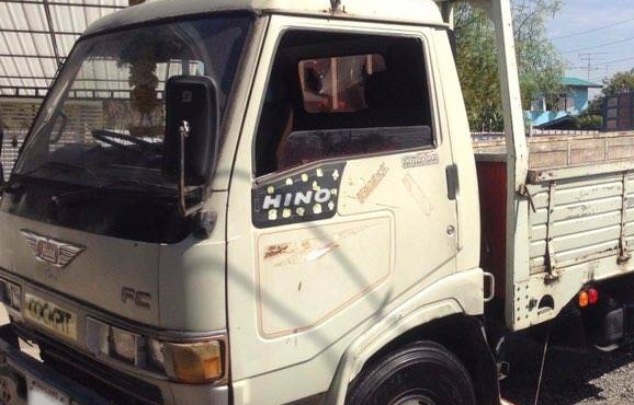 6ล้อ HINO FC-120 ซุปเปอร์เสี่ย ห้างแท้ ยาว5.50ม. เดิมบาง เล่มทะเบียนครบ **ขาย HINO FC2W 120HP ซุปเปอร์เสี่ย 6ล้อบรรทุก ช่วงยาว5.50ม. สภาพเดิมบาง พร้อมใช้งาน ราคาเบาๆ HINO FC2WHLA WO4D-120HP (HINO ซุปเปอร์เสี่ย) เกียร์สั้น รถห้างแท้ ป 6ล้อ HINO FC-120 ซุปเปอร์เสี่ย ห้างแท้ ยาว5.50ม. เดิมบาง เล่มทะเบียนครบ **ขาย HINO FC2W 120HP ซุปเปอร์เสี่ย 6ล้อบรรทุก ช่วงยาว5.50ม. สภาพเดิมบาง พร้อมใช้งาน ราคาเบาๆ HINO FC2WHLA WO4D-120HP (HINO ซุปเปอร์เสี่ย) เกียร์สั้น รถห้างแท้ ป