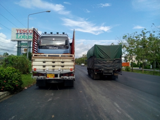 (ปิดการขายแล้วคับ ไปอุบลราชธานี)6  ล้อดั้ม 120   แรงม้า (รถห้างแท้) ปี 44 พร้อมใช้งาน  เล่มพร้อม....