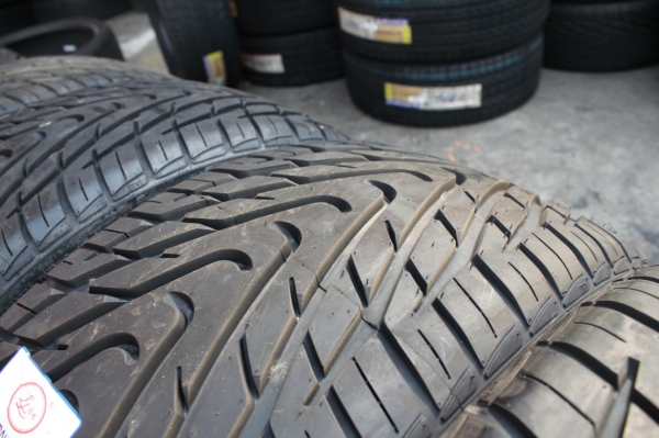 LINGLONG L689 255/30R24 เส้นละ 6,500 บาท