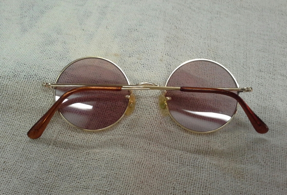 แว่นตาโกลด์ฟิลด์คู่บารมี จอห์น เลนนอน  ALGHA 20 made in England 20K