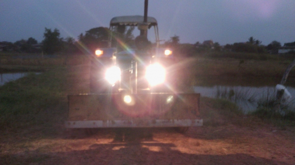 ขายฟอร์ด 77  แบบ  5600 ความแรง 78  แรงม้า  ใช้งานปกติ  เครื่อง  t3  เอกสารพร้อมโอน275000