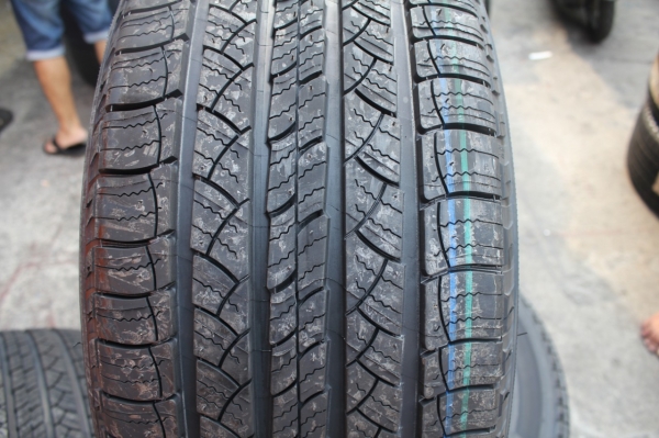 MICHELIN LATITUDE TOUR 265/60R18 เส้นละ 4,980 บาท