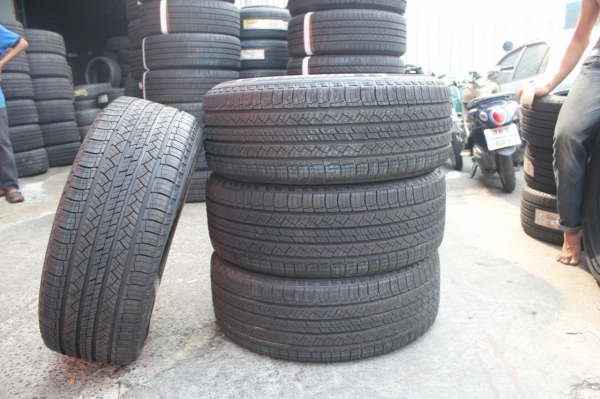 MICHELIN LATITUDE TOUR 265/60R18 เส้นละ 4,980 บาท