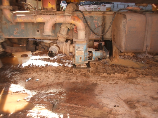 ขายรถถังน้ำ 12,000 ลิตร สภาพใช้งานได้ดี ไม่รั่ว จะยกลงจากรถสิบล้อ ขายราคา 650,000 บาท ขายรถถังน้ำ 12,000 ลิตร สภาพใช้งานได้ดี ไม่รั่ว จะยกลงจากรถสิบล้อ ขายราคา 650,000 บาท