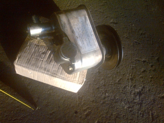 ขายปั้มพวงมาลัยเพาเวอร์รถหัวยาว ราคา3500 บาท โทร 0906208746