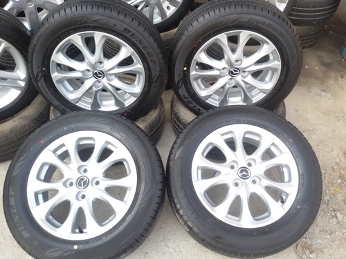 ขายล้อป้ายแดง Mazda2 SKYACTIV ขอบ 15   4 ล้อ