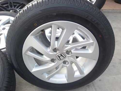 ขายล้อป้ายแดงHONDA All New Jazz ขอบ15   4 ล้อ