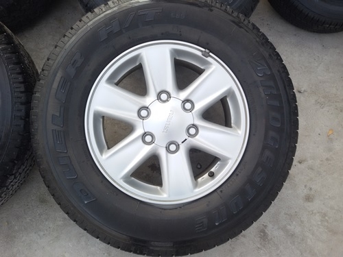 ขายล้อISUZU All 16 ยาง245/70/16   4 ล้อ
