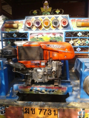 ขายอีแต๋นใหญ่  4 ล้อ เพลาลอยแอ๊ว เครื่อง RT 140 แหนบหนา คัสซีใหญ่ มีสโล  ทะเบียบพร้อม