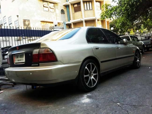 Honda accord 2.2 vtec auto lpg abs ปี 96