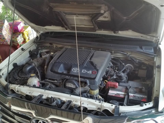 วีโก้แชมป์ 4ประตู พีรันเนอร์ ตัวG สีขาว ปี2012