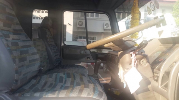 ขาย HINO FL3M ติดเฮี๊ยบ สภาพพร้อมใช้ ขาย HINO FL3M ติดเฮี๊ยบ สภาพพร้อมใช้