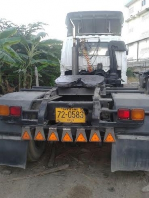 ขายรถบรรทุกหัวลากถูกๆครับ