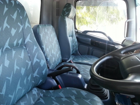 รถฮีโน่ 6 ล้อ ตู้แห้ง FC4J - 150 แรงม้า. ปี 51.   ( รถวิ่ง 29x,xxx กม. )     สนใจติดต่อ  081 - 6079515