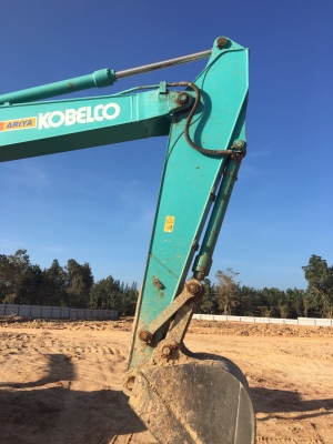 รถแบคโฮ  KOBELCO  YN - 12  ( ซุปเปอร์ X. )  ,  ( รถทำงาน 5,1xx ชม. )      สนใจติดต่อ  081 - 6079515