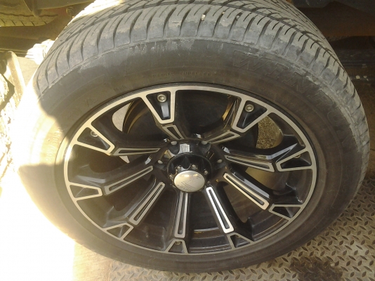 แม็กLENSO แท้ ขอบ20 พร้อมยาง แม็กLENSO แท้ ขอบ20 พร้อมยาง