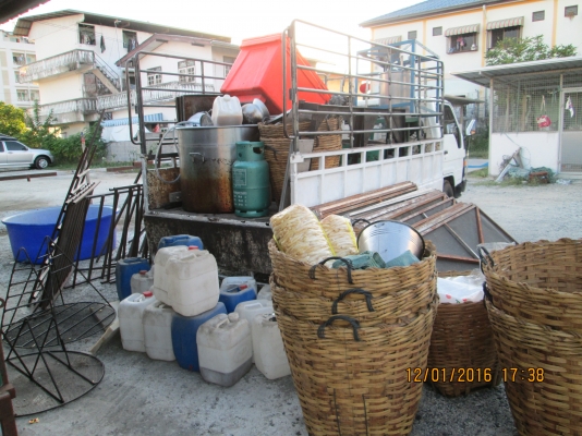 อุปกรณ์ทำกระเพาะปลาครับ    สนใจ   081-585-6957  ครับ