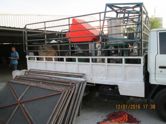 อุปกรณ์ทำกระเพาะปลาครับ    สนใจ   081-585-6957  ครับ