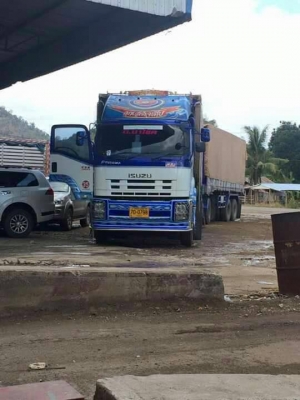 ขายรถสิบล้อ ISUZU DECA FXZ360แรง ปี56 พ่วงแม่ลูกดัมเนียมคอกเกษตร สนใจ 0932795977 คุณสุชาติ จัดไฟแนนซ์ได้ 2,200,000-2,400,000 ขึ้นอยู่ที่เคดิต รายละเอียดรถ