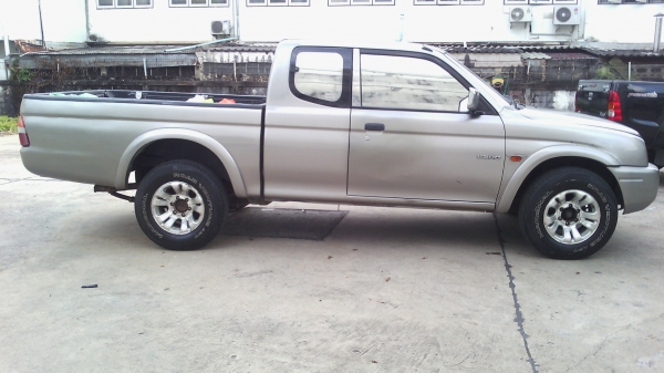 มิตซู กระบะสตราด้า ปี2003 พร้อมขับ68000