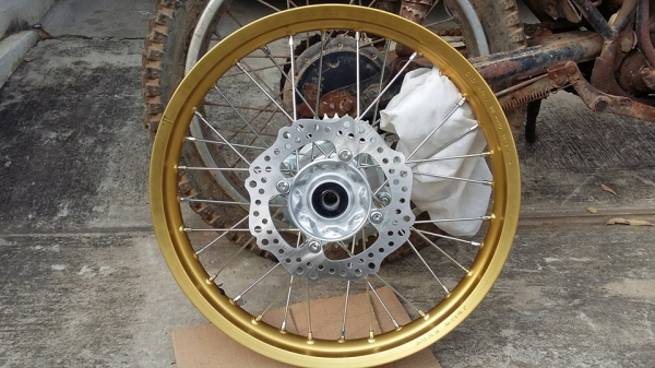 ล้อ CRF 250