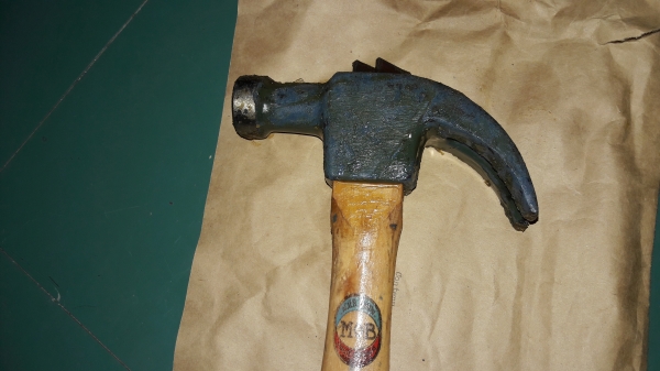 ขายค้อนทหารช่างฝรั่งเศสMOB 16 oz. Made in France.