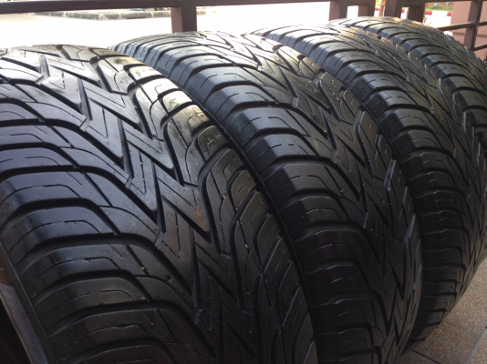 ยาง Aurora 265 60 18 ดอกสวยคม พร้อมใช้งาน ราคาไม่แพง