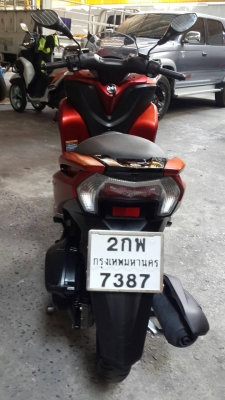 ขาย YAMAHA TRICITY 125 i สีแดง สภาพสวย มีรอยที่มือเบรคหน้าขวานิดหนึ่งและบังโคลนหน้าซ้ายนิดหนึ่ง ไม่เคยล้ม รถวิ่งน้อย เล่มพร้อมชุดโอน