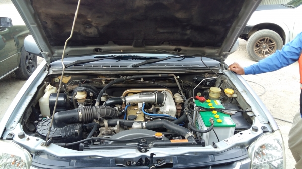 ขายดาวน์ครับ ไม่ต้องเปลี่ยนสัญญา ผ่อนต่อได้เลบครับ D MAX 2500 ปี04 รถ 4 ประตู รถสวยครับ พร้อมใช้งาน