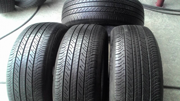 215/55R17 MICHELIN ENERGY MXV8 ชุด 4 เส้น tel.081-427-3941 ไลน์ไอดี autobot107 215/55R17 MICHELIN ENERGY MXV8 ชุด 4 เส้น tel.081-427-3941 ไลน์ไอดี autobot107