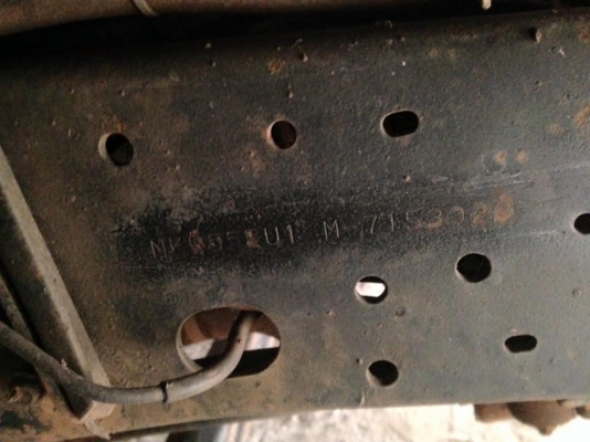 ขาย NKR88. เกียรสั้น  ห้างแท้ ปี37 เครื่องดี. คัสชีสวย. ภายในขาดฝาเก๊. หัวสวย. ตู้ดี เอกสารพร้อมโอน ม79 ราคา170000. ต่อรอง สนใจ0930693225