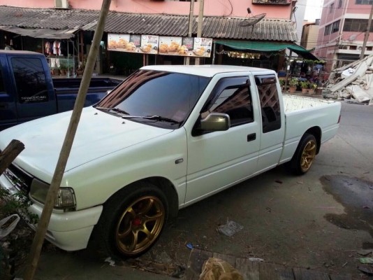 ขายครับTFR90 ปี38 แต่งสวยเบาๆ เครื่องดี คัสชีโครดสวย. คานน้าเดิม พวงมาลัยพาเวอร์โรงงาน. แอร์ เครื่องเสียงดังดีมาก. เปิดดีหูอื้อเลย รถเคยเก็บสีมา บางยุ. เสาประเดิม ฝากระโฝงเดิม. เพดมีครบ  ล้อแม็ค ขอบ17"ใหม่พึ่งใส่ได้ 2อาทิตย์ ยางกะใหม่ทุกเส้น ปี2014 ภ