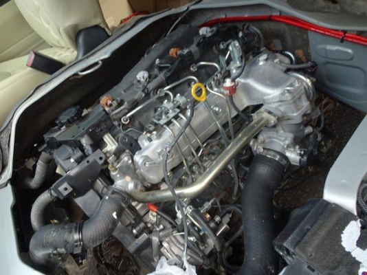 โทร 0922726669 คุณตันหยง รถตู้เบสมือสองฝั่งธน แต่งเต็ม VIP. TOYOTA COMMUTER 2.5D4D MT ปี2013 ราคา 1049000 บาท