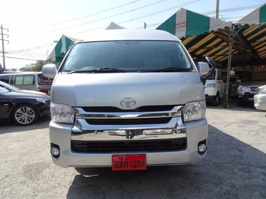 โทร 0922726669 คุณตันหยงรถตู้เบสมือสองฝั่งธน TOYOTA HIACE COMMUTER 2.5D4D MT แต่งวีไอพี เบาะ 4 แถว