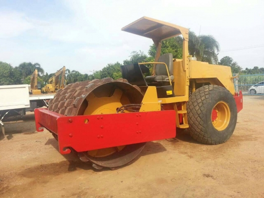 ขายรถบด DYNAPAC - CA 251 D 2 เพลา 2 เปลือก เครื่อง HO7C เอกสารเล่มทะเบียน พร้อมใช้ครับ