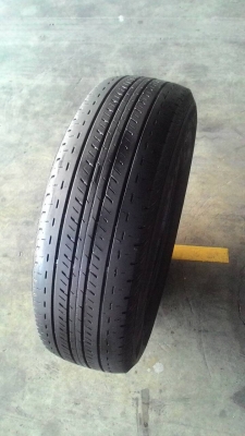 215/70R15 BRIDGESTONE R611 มี 1 เส้น tel.081-427-3941 ไลน์ไอดี autobot107 215/70R15 BRIDGESTONE R611 มี 1 เส้น tel.081-427-3941 ไลน์ไอดี autobot107