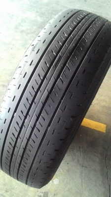 215/70R15 BRIDGESTONE R611 มี 1 เส้น tel.081-427-3941 ไลน์ไอดี autobot107 215/70R15 BRIDGESTONE R611 มี 1 เส้น tel.081-427-3941 ไลน์ไอดี autobot107