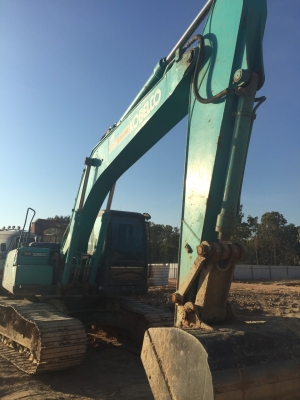 ขายรถแบคโฮ KOBELCO SK200-8 YN12-T6570 super X ไมล์ 5116 ชม.ราคา 2500000