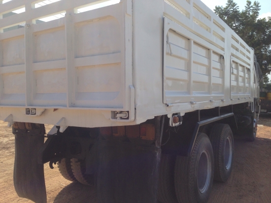 ขาย hino. 2k. 260. แรงม้ารถสวย พร้อมใช้งานเเกียเดิม เครื่องเดิม.  ภายในมีเบาะคนขับขาดนิดหน่อย.  ยางพร้อมใช้