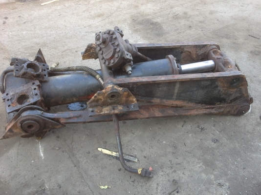 ขาย กระบอกดั่ม12ตันพร้อมปั้มปั่น ไม่มีเกียฝาก(เหลือ25000)